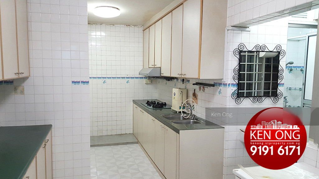 Blk 427 Tampines Street 41 (Tampines), HDB Executive #133349292